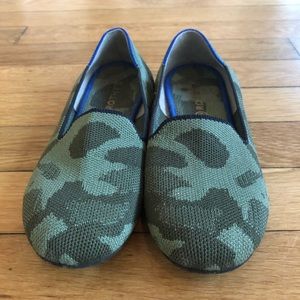 Rothy’s loafers camo size 4
